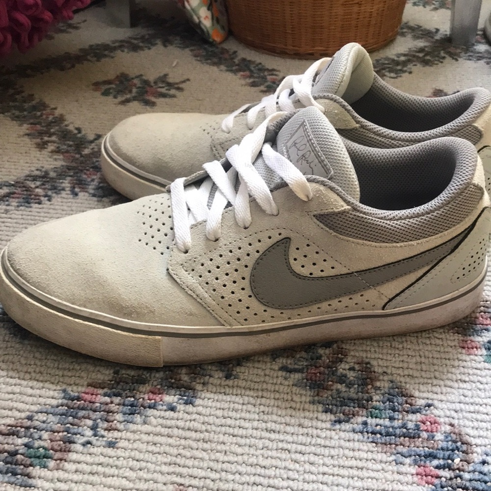 Nike shoes